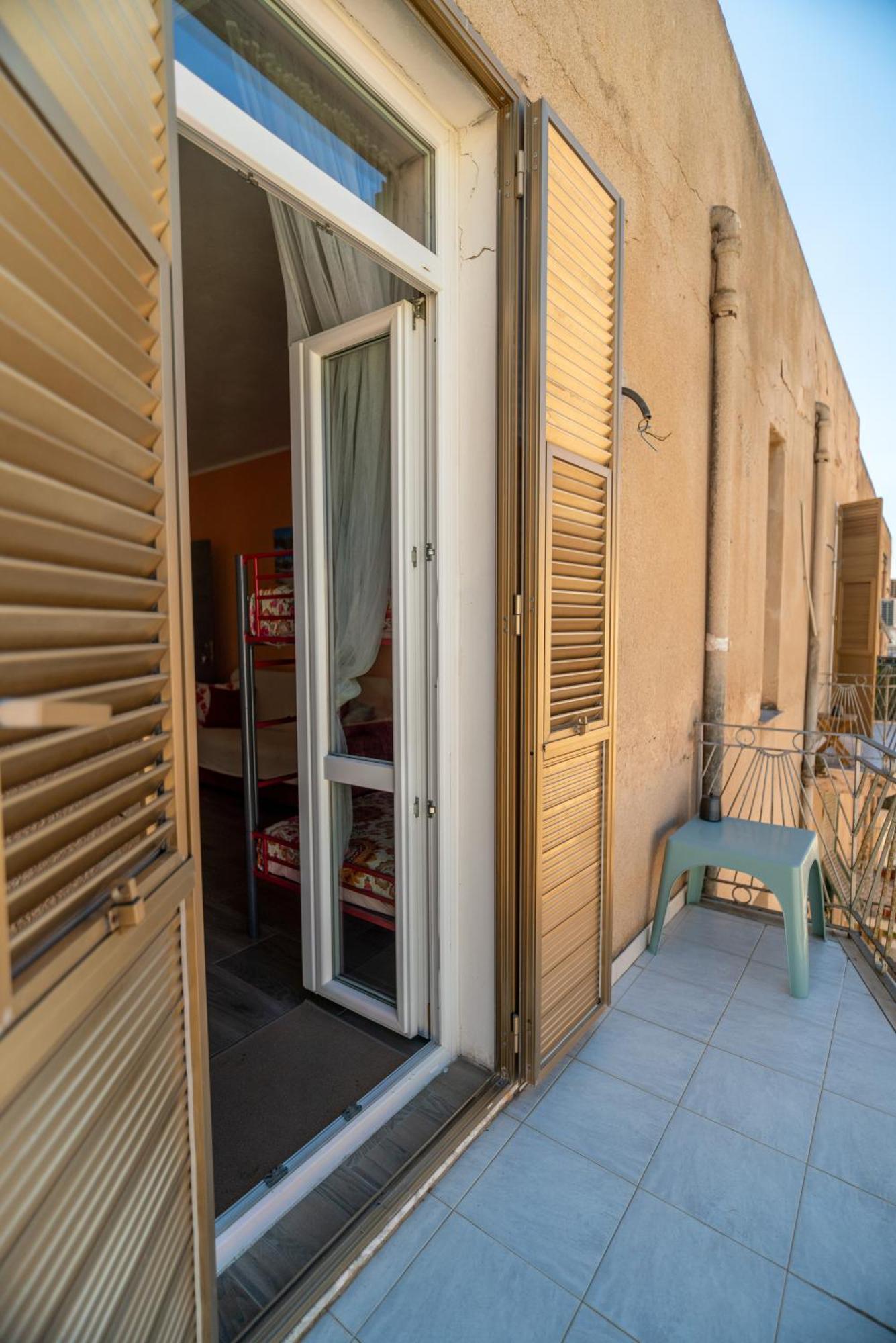 Apartamento Casa Yvona Alguer Exterior foto